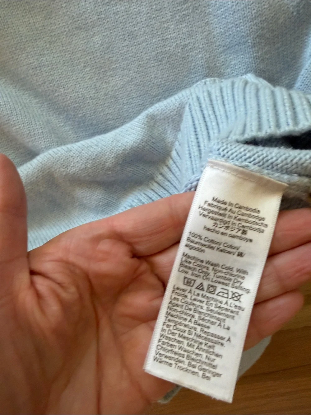 Light Blue Men’s Knit Polo Sweater